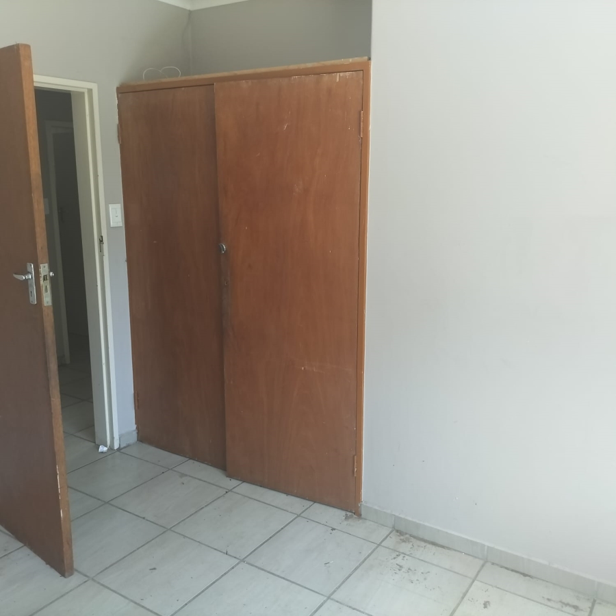 5 Bedroom Property for Sale in Sasolburg Free State